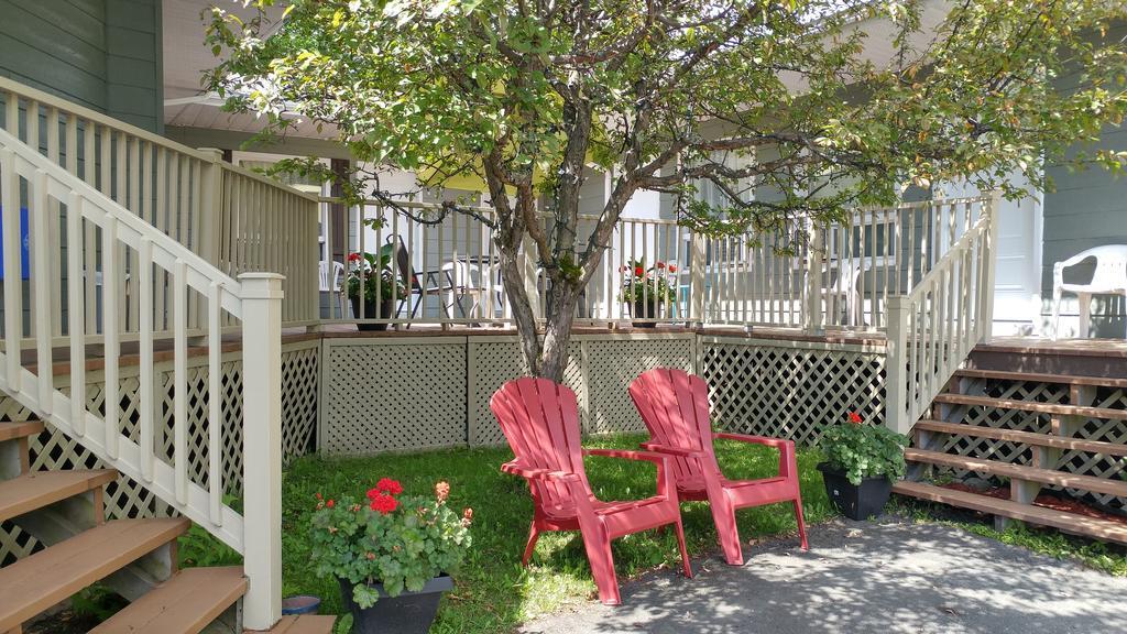 Motel De L'Outlet Magog Екстер'єр фото